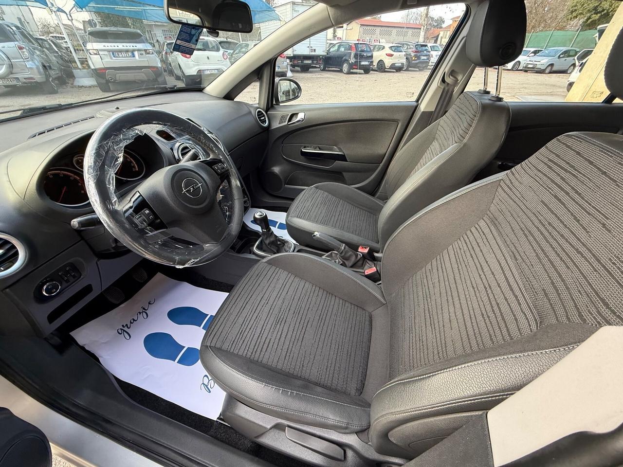 Opel Corsa 1.2 85CV 5 porte GPL - Neopatentati