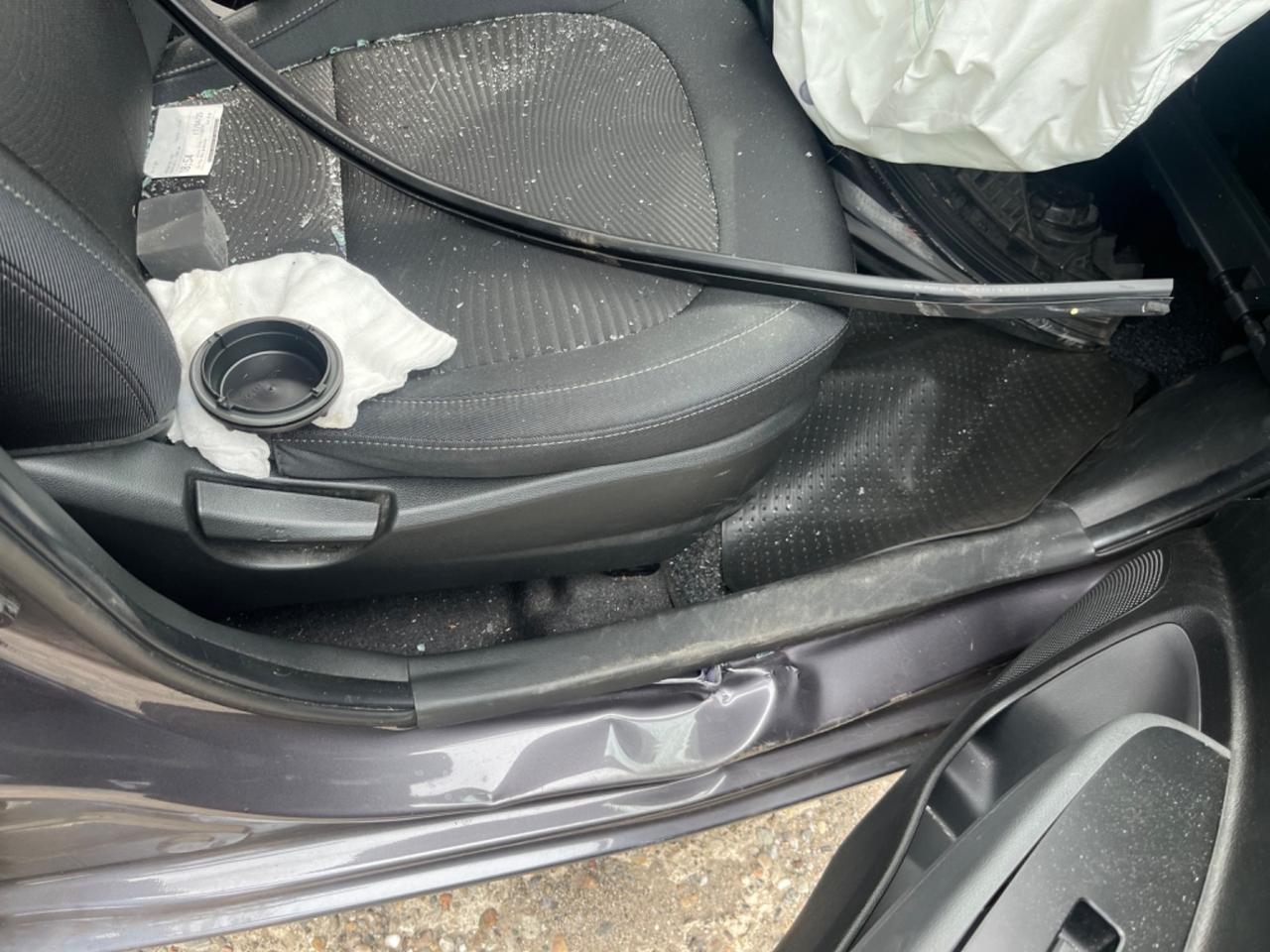 Hyundai i10 1.0 MPI 2019 sinistrata