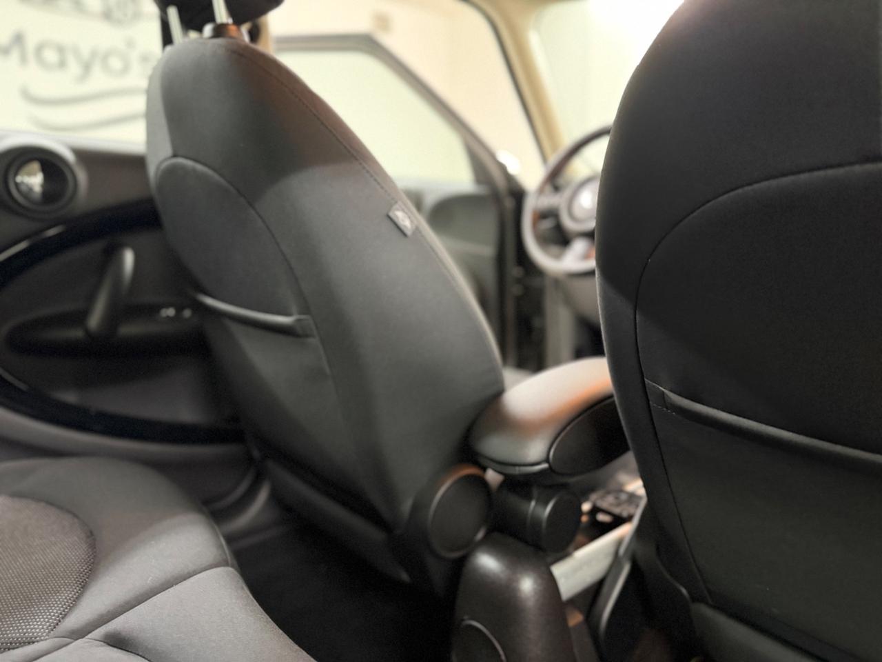 Mini Cooper D COUNTRYMAN(anno 2013)