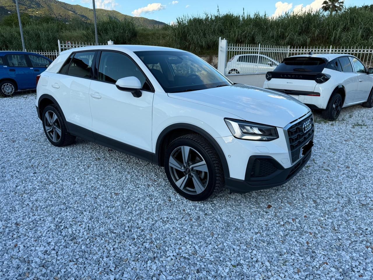 Audi Q2 30 TDI S tronic Business