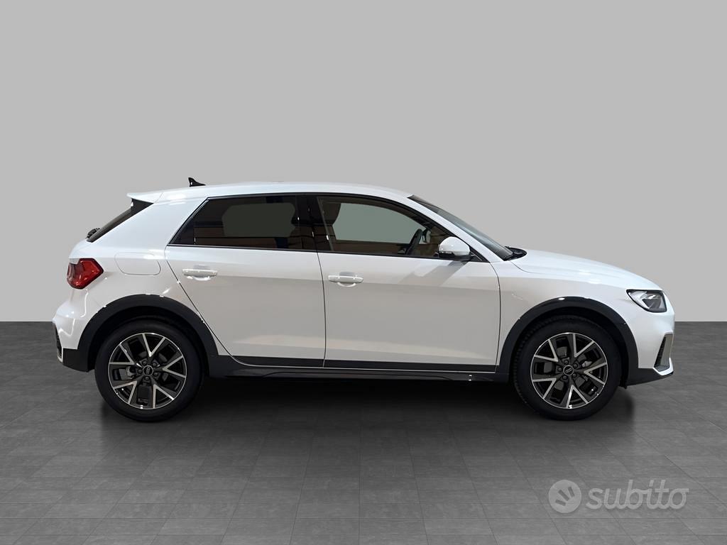 Audi A1 allstreet 30 1.0 tfsi Business 116cv s tro