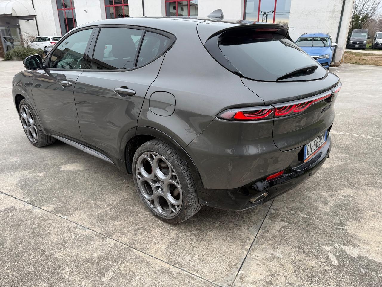 Alfa Romeo Tonale 1.3 280 CV PHEV AT6 Q4 Veloce