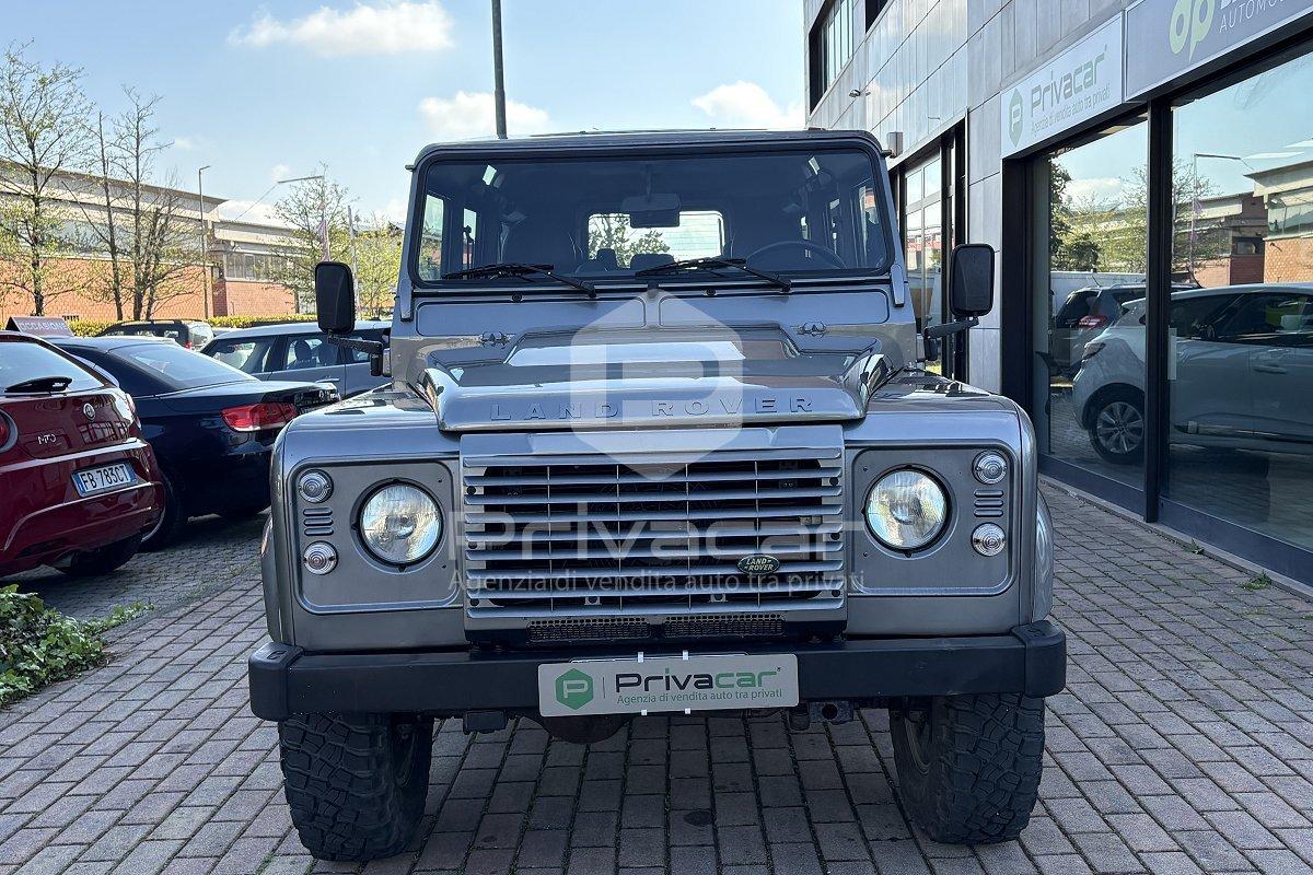 LAND ROVER Defender 110 2.4 TD4 Station Wagon SE