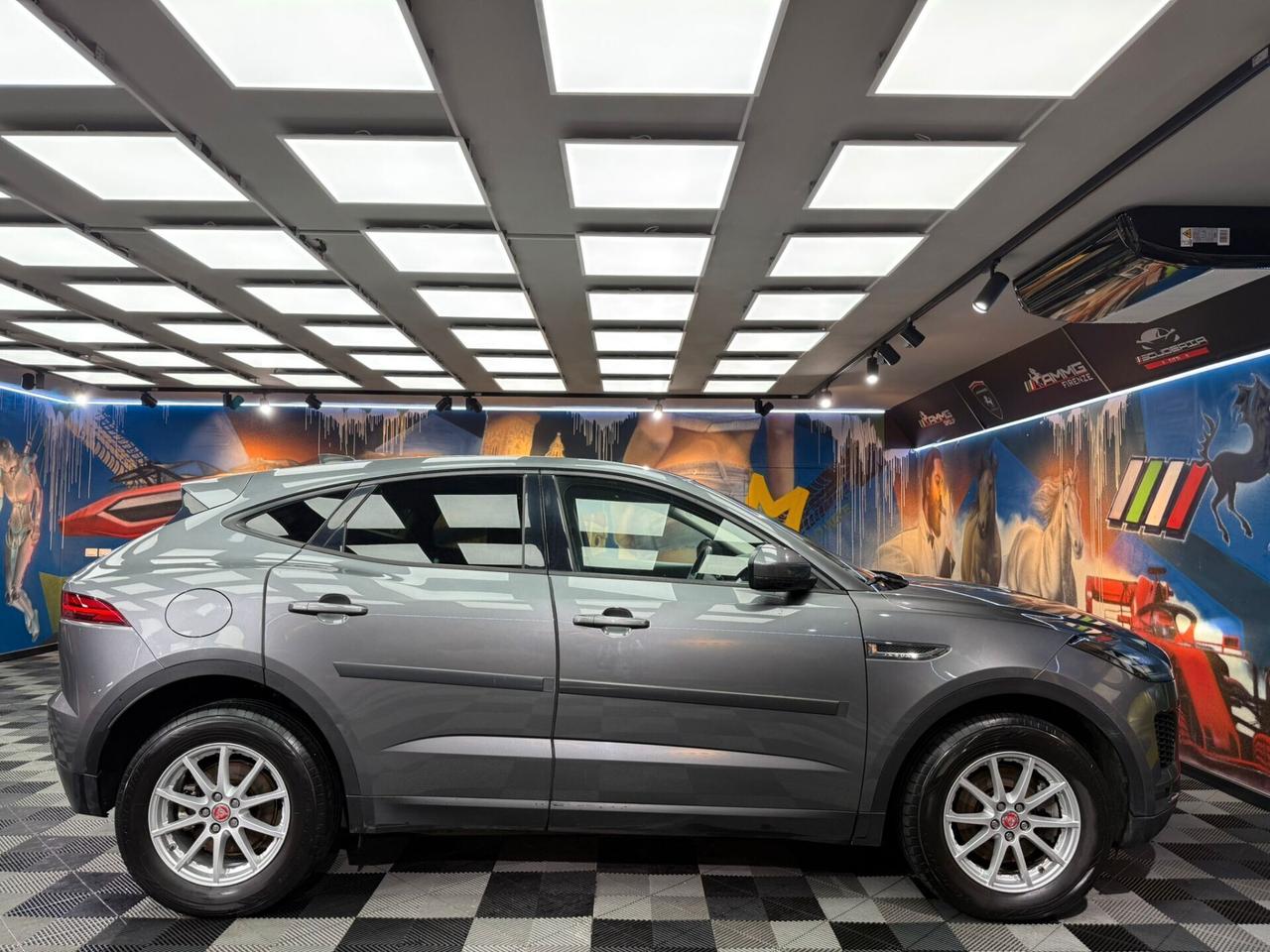 Jaguar E-Pace 2.0D 180 CV AWD aut. SE (697)