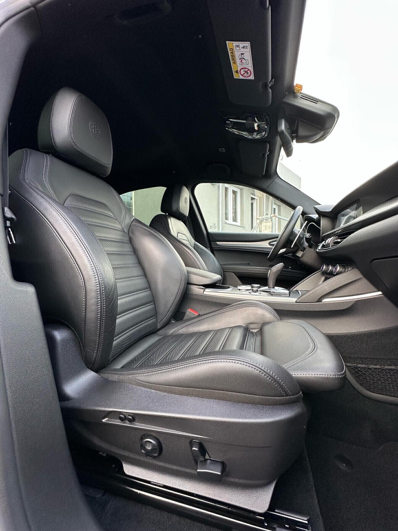 Alfa Romeo Stelvio 2.2 210 CV AT8 Q4 Veloce
