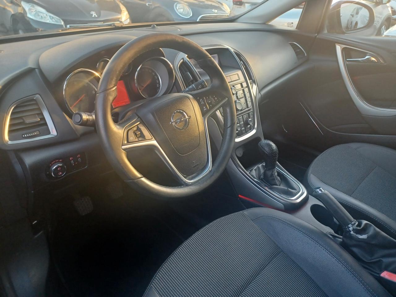 Opel Astra 1.7 CDTI 110CV Sports Tourer Cosmo