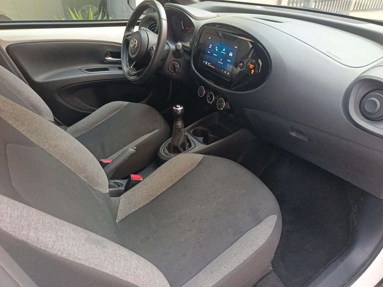 Toyota Aygo X 1.0- 72 CV Active Garanzia Toyota