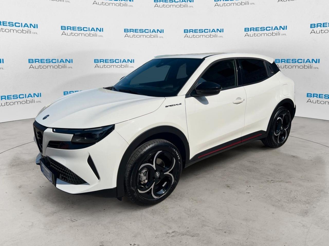 Alfa Romeo Junior 1.2 Hybrid eDCT6 Speciale