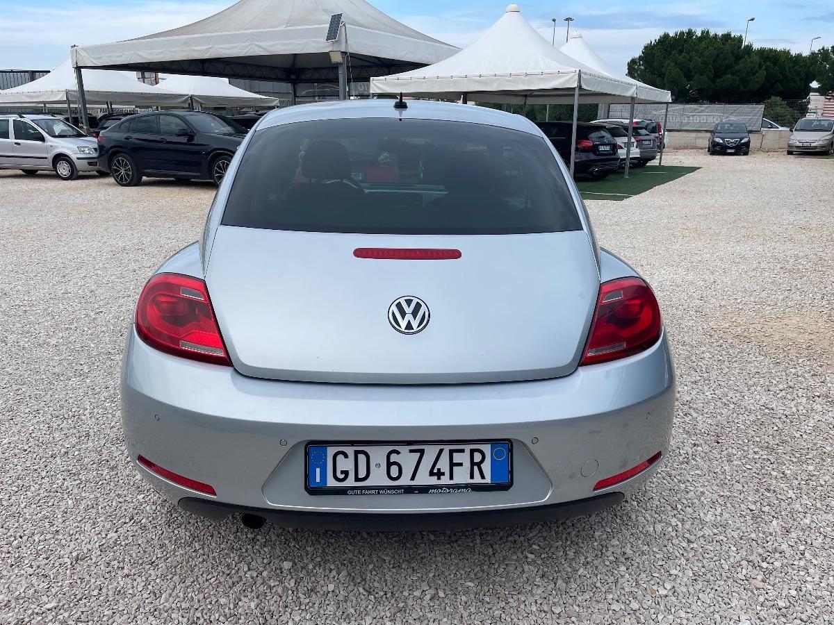 VOLKSWAGEN - Maggiolino - 1.6 TDI Design