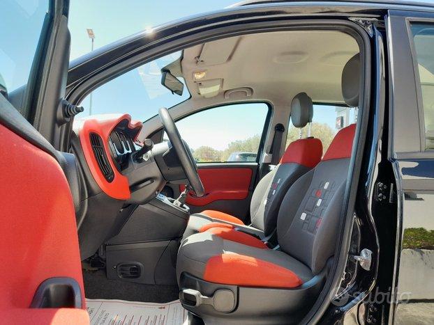 FIAT Panda 1.3 MJT S&S 75CV LOUNGE