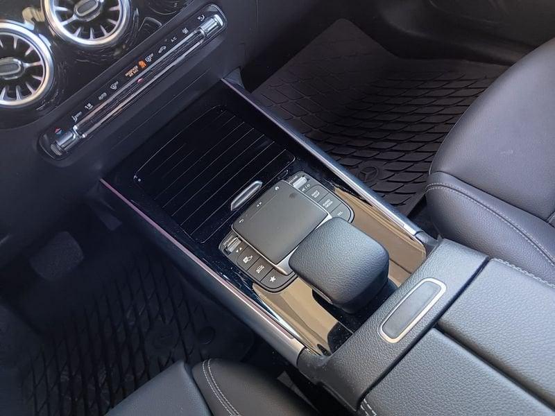 Mercedes-Benz EQA 350 Sport 4matic