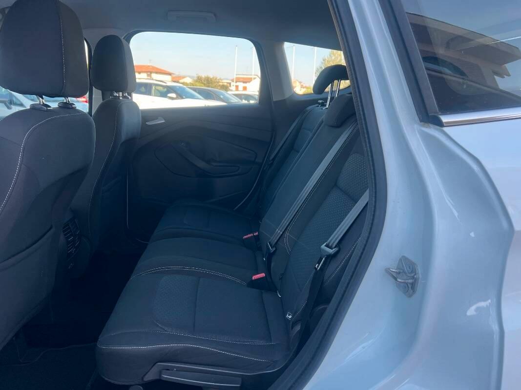 Ford Kuga 1.5 tdci Plus s&s 2wd 120cv