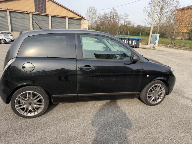 LANCIA Ypsilon 1.4 16V Sport MomoDesign Stupenda Bellissima