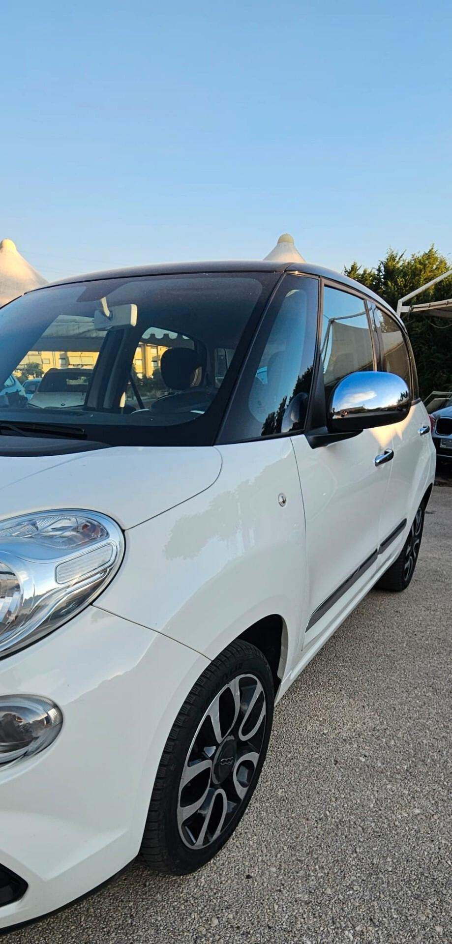 Fiat 500L 1.4 95 CV Mirror