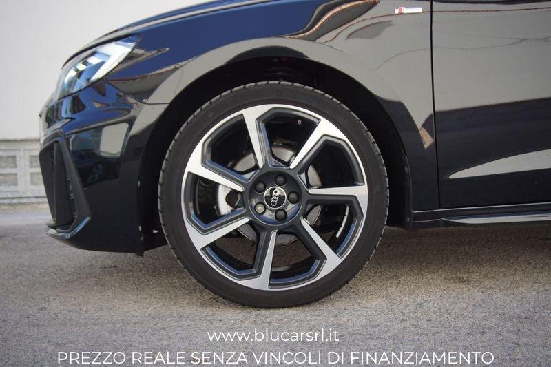 Audi A1 Sportback 30 TFSI S tronic Identity Black