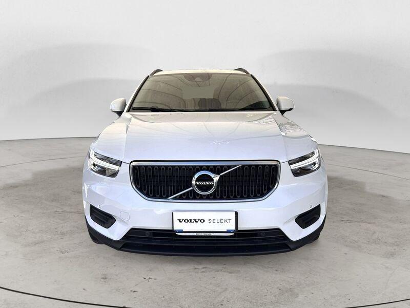 Volvo XC40 T2 129 CV Automatico Momentum Core