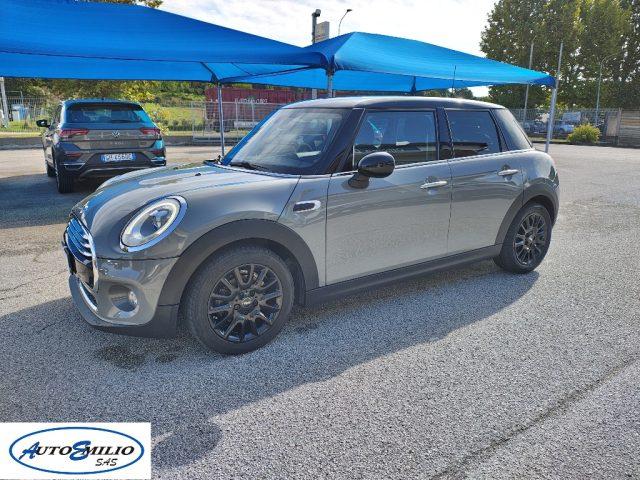 MINI Cooper 1.5 5 porte