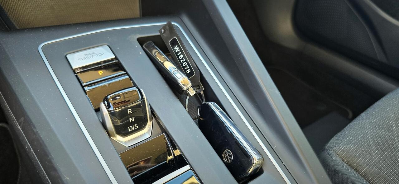 Volkswagen Golf eTSI EVO DSG - 2020