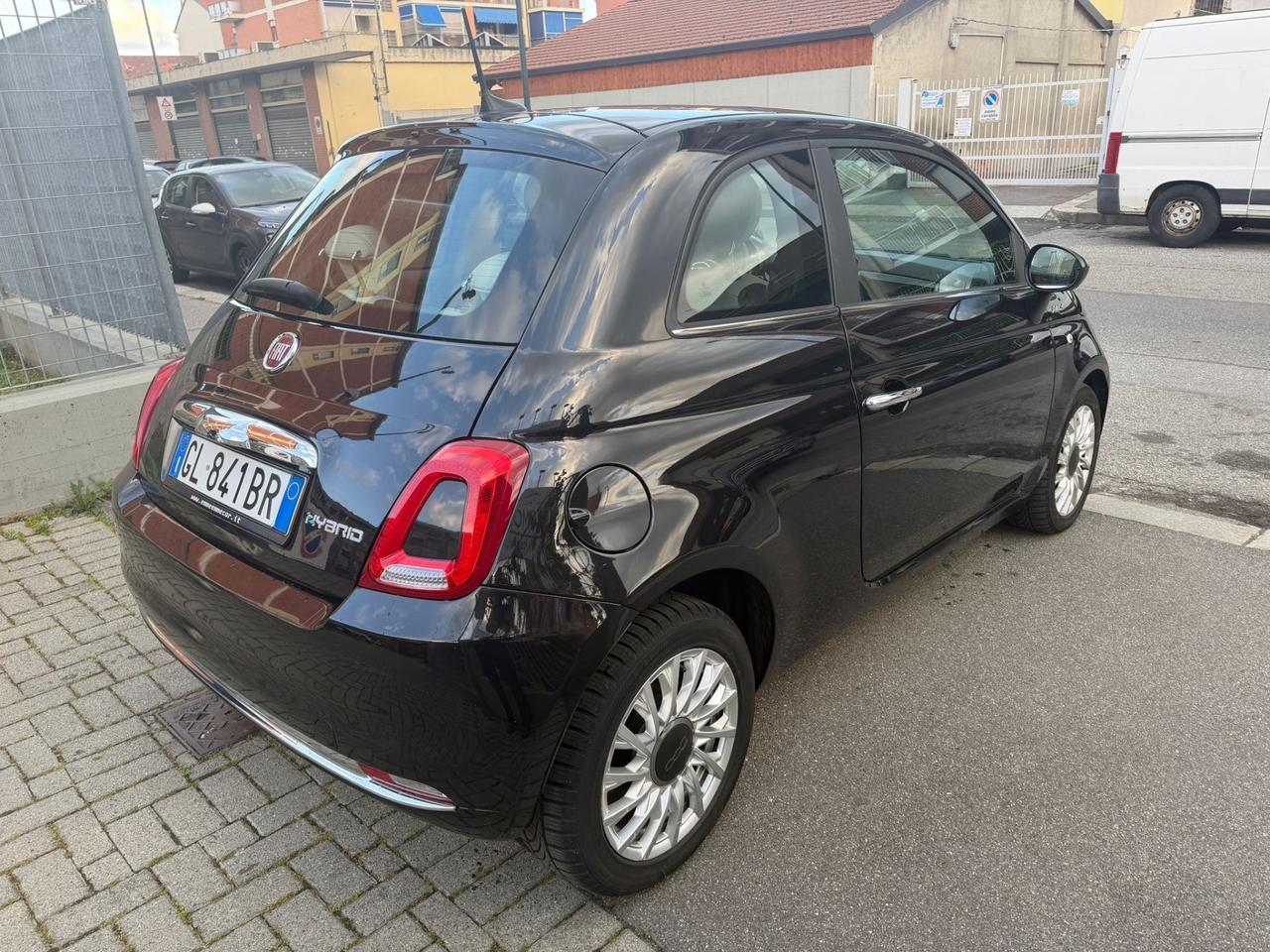 Fiat 500 1.0 Hybrid Dolcevita