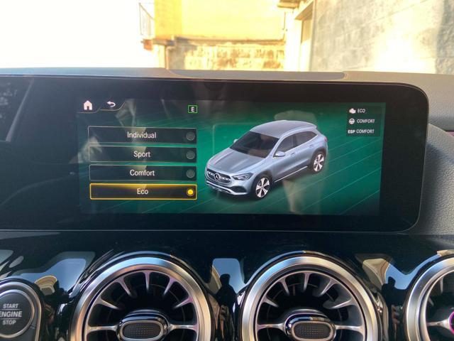 MERCEDES-BENZ GLA 200 d Automatic Premium Amg PACK NIGHT