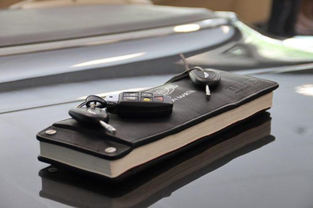 ASTON MARTIN DB9 Volante Touchtronic