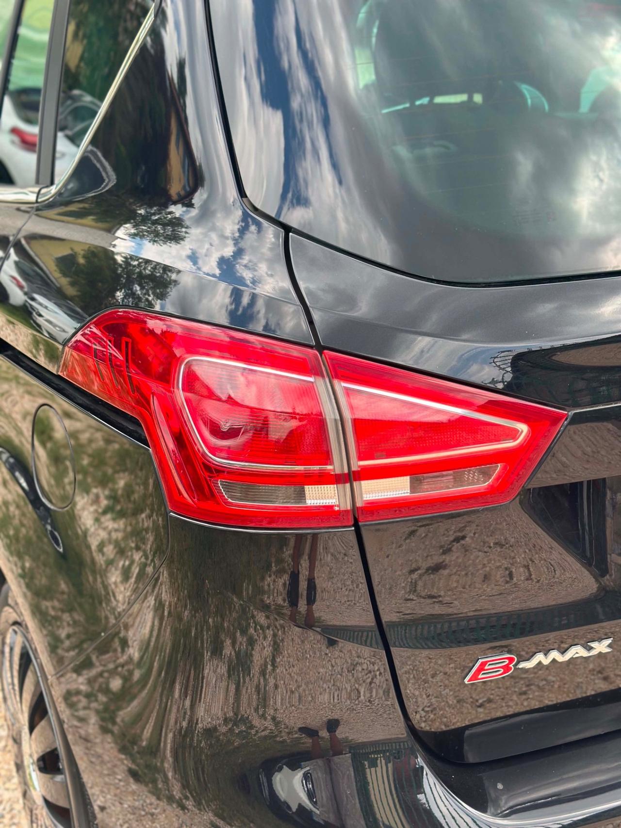 Ford B-MAX 1.4 GPL TITANIUM PLUS KMCERT NEOPAT