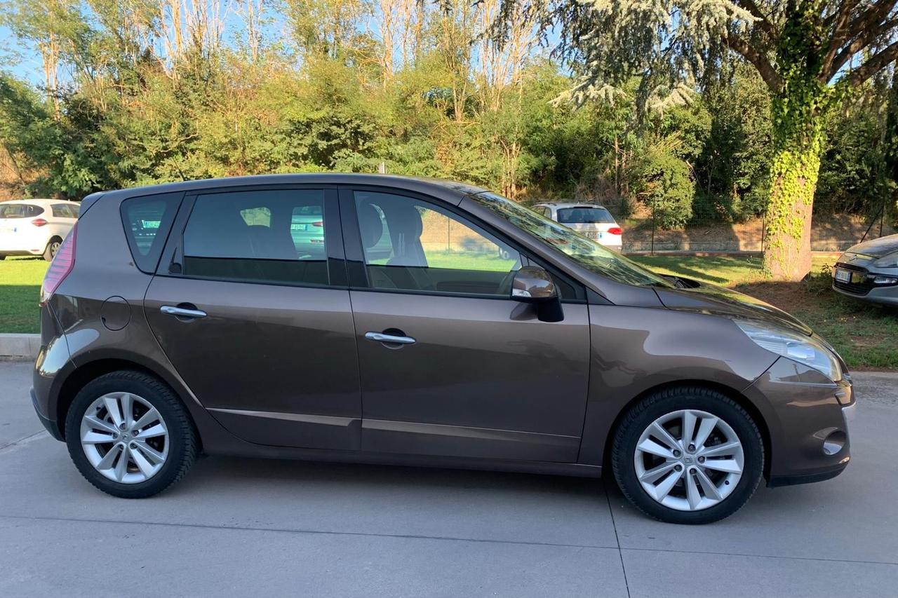 Renault Scenic Scénic X-Mod 2.0 dCi 150CV Proactive Luxe