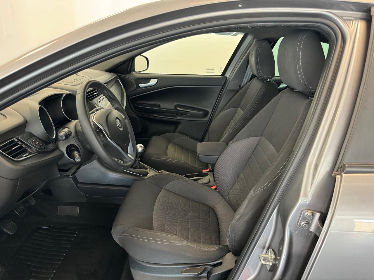 Alfa Romeo Giulietta 1.4 Turbo 120 CV B-Tech SPORT 65.000 KM