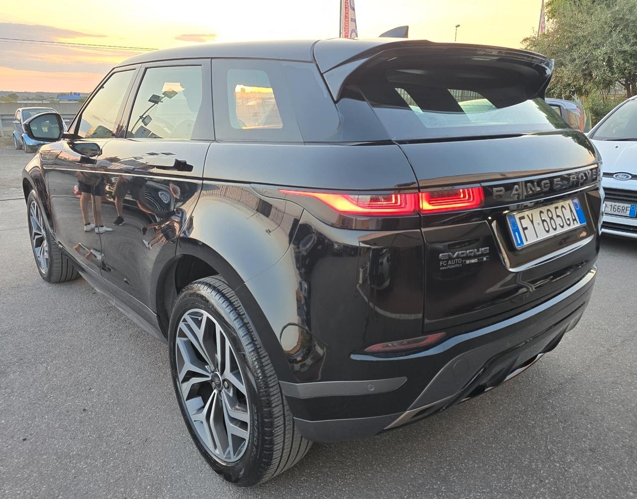 Land Rover Range Evoque 2.0D I4 180 CV AWD Auto R-Dynamic HSE