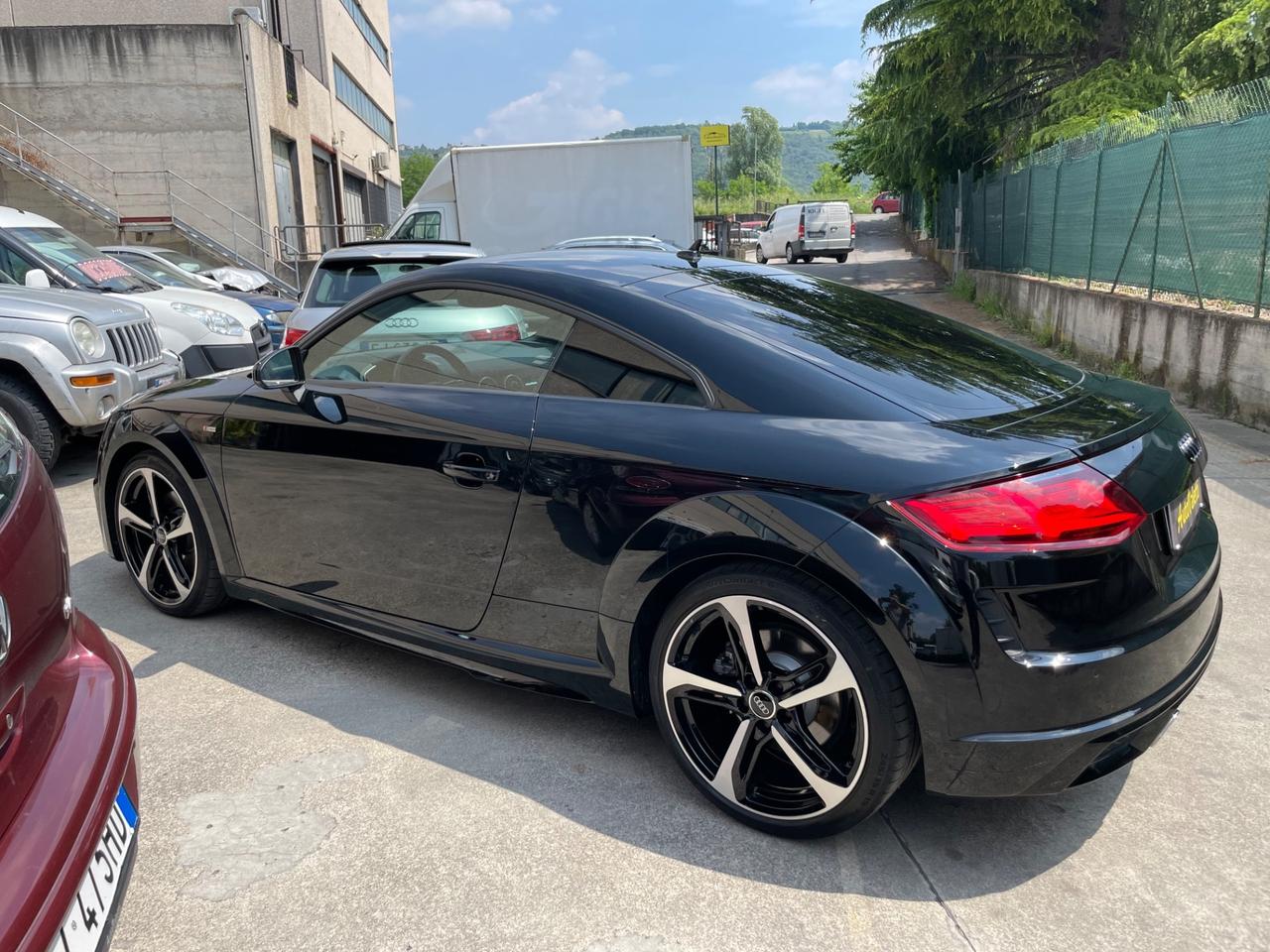 Audi TT Coupé 40 TFSI S tronic