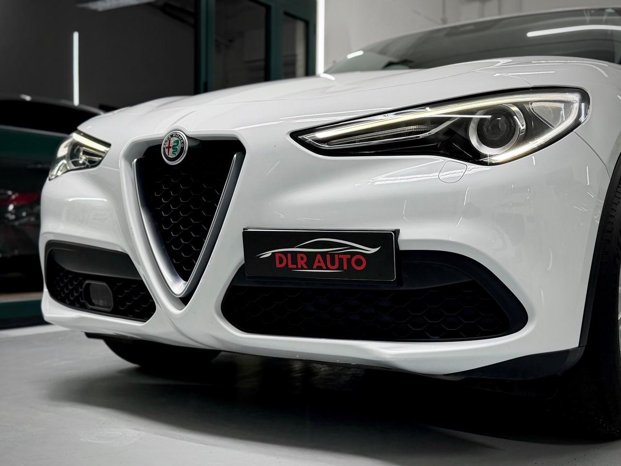 Alfa Romeo Stelvio 2.2 Turbodiesel 190 CV AT8 RWD Executive