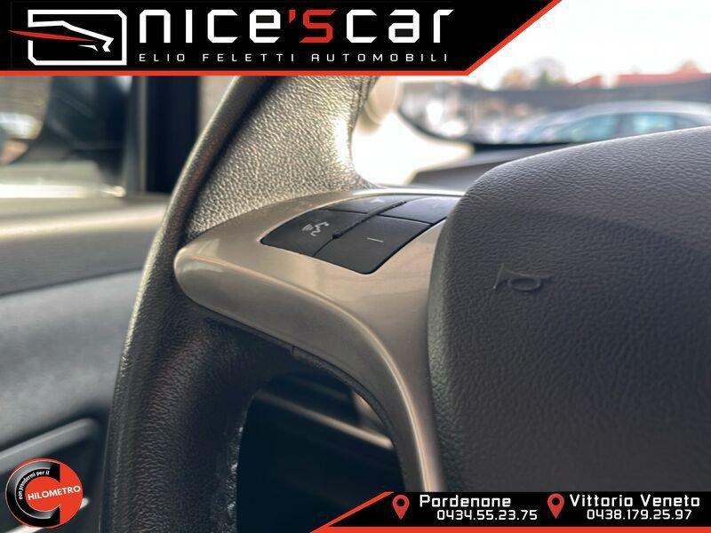 Lancia Ypsilon 1.0 FireFly 5 porte S&S Hybrid Ecochic Gold