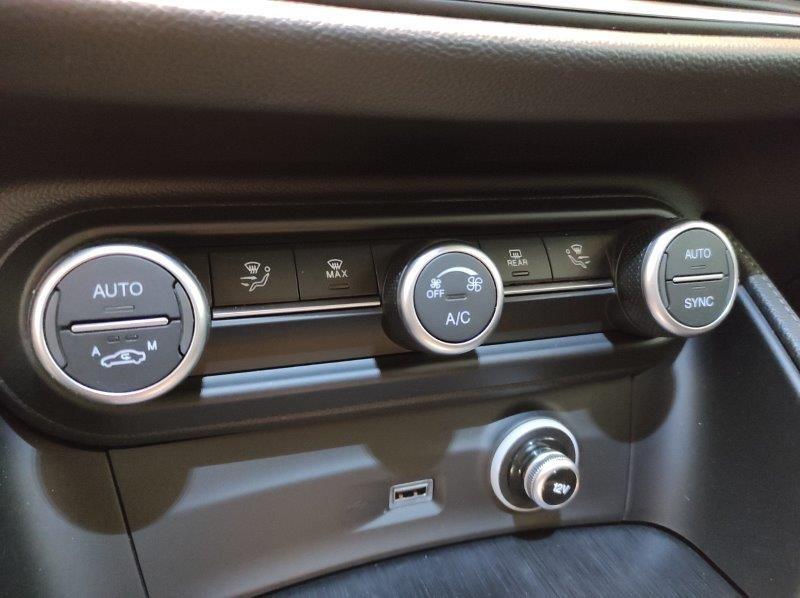 ALFA ROMEO Stelvio - Stelvio 2.2 Turbodiesel 190 CV AT8 Q4 Business