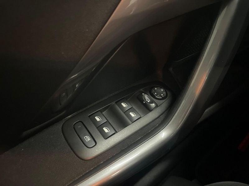 Peugeot 2008 PureTech 82 S&S Style