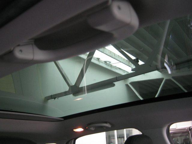 FIAT 500L 0.9 TwinAir Turbo Natural Power Panoramic Edition