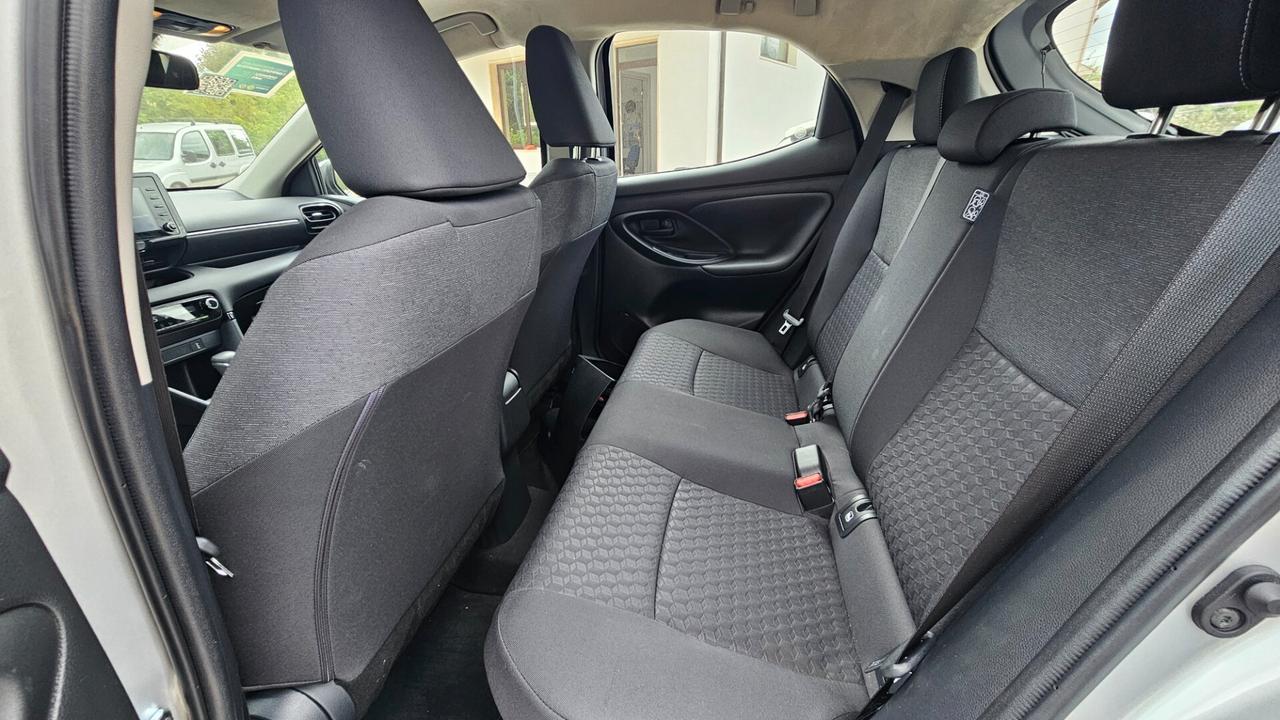 Toyota Yaris 1.5 Hybrid 5 porte Sport