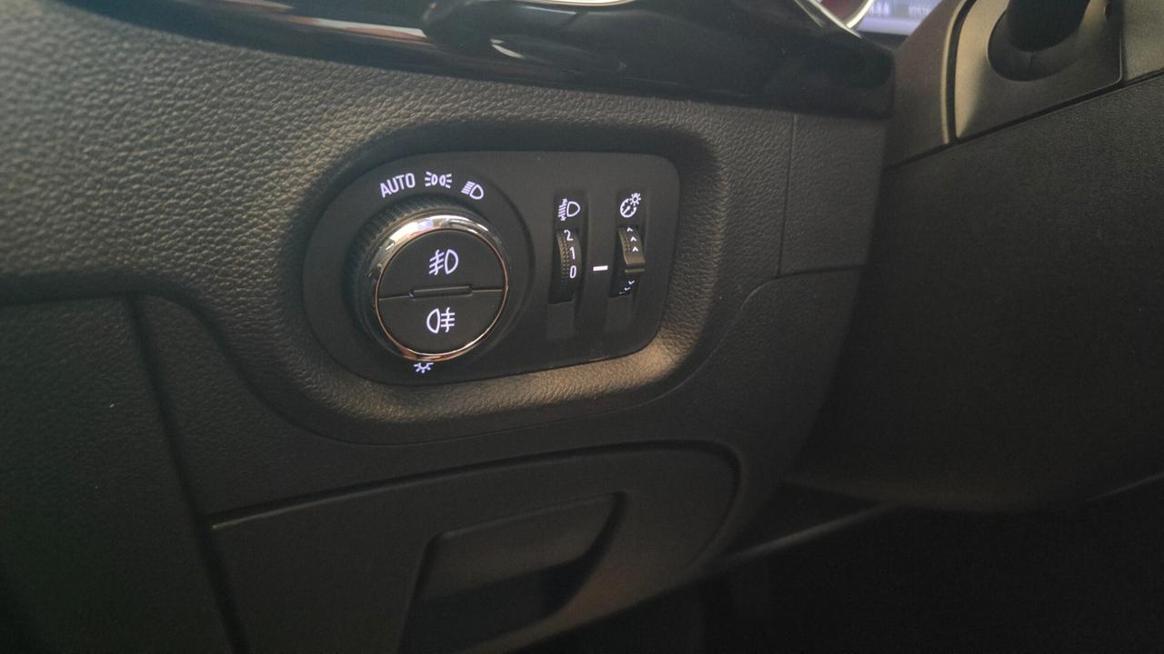 Opel Astra 1.4 Turbo 150CV benzina cambio automatico 5 porte Innovation