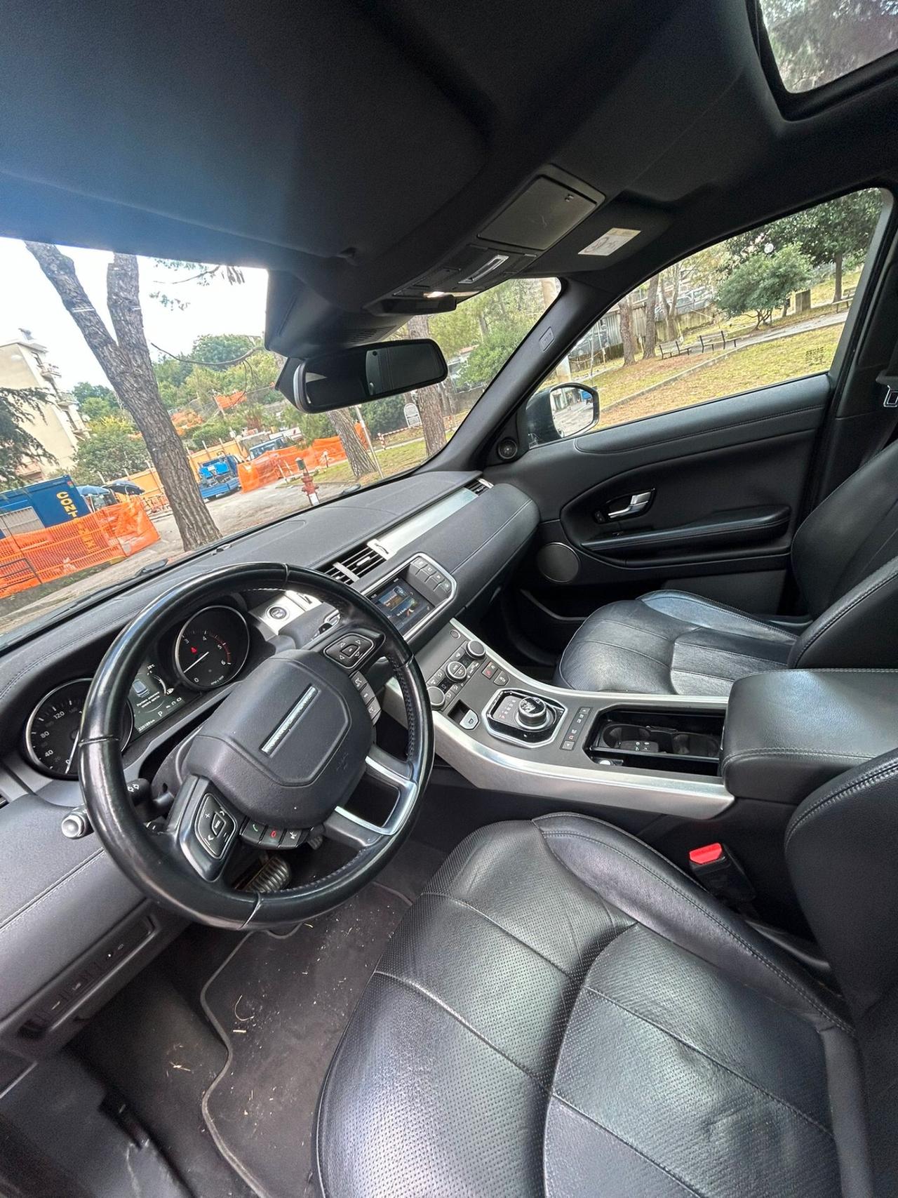 Land Rover Range Evoque 2.0 TD4 180 CV 5p. SE Dynamic