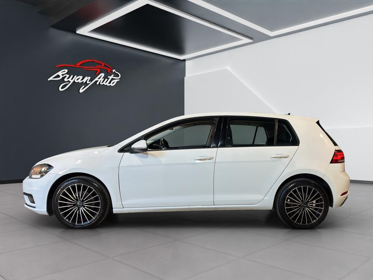 Volkswagen Golf 1.6 TDI 90 CV 5p. Trendline BMT