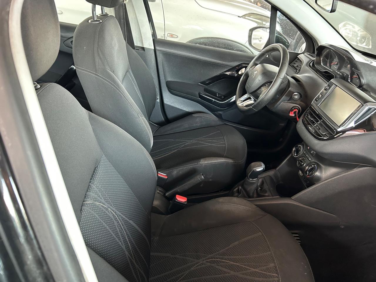 Peugeot 208 1.4 HDi 68 CV 5 porte Active