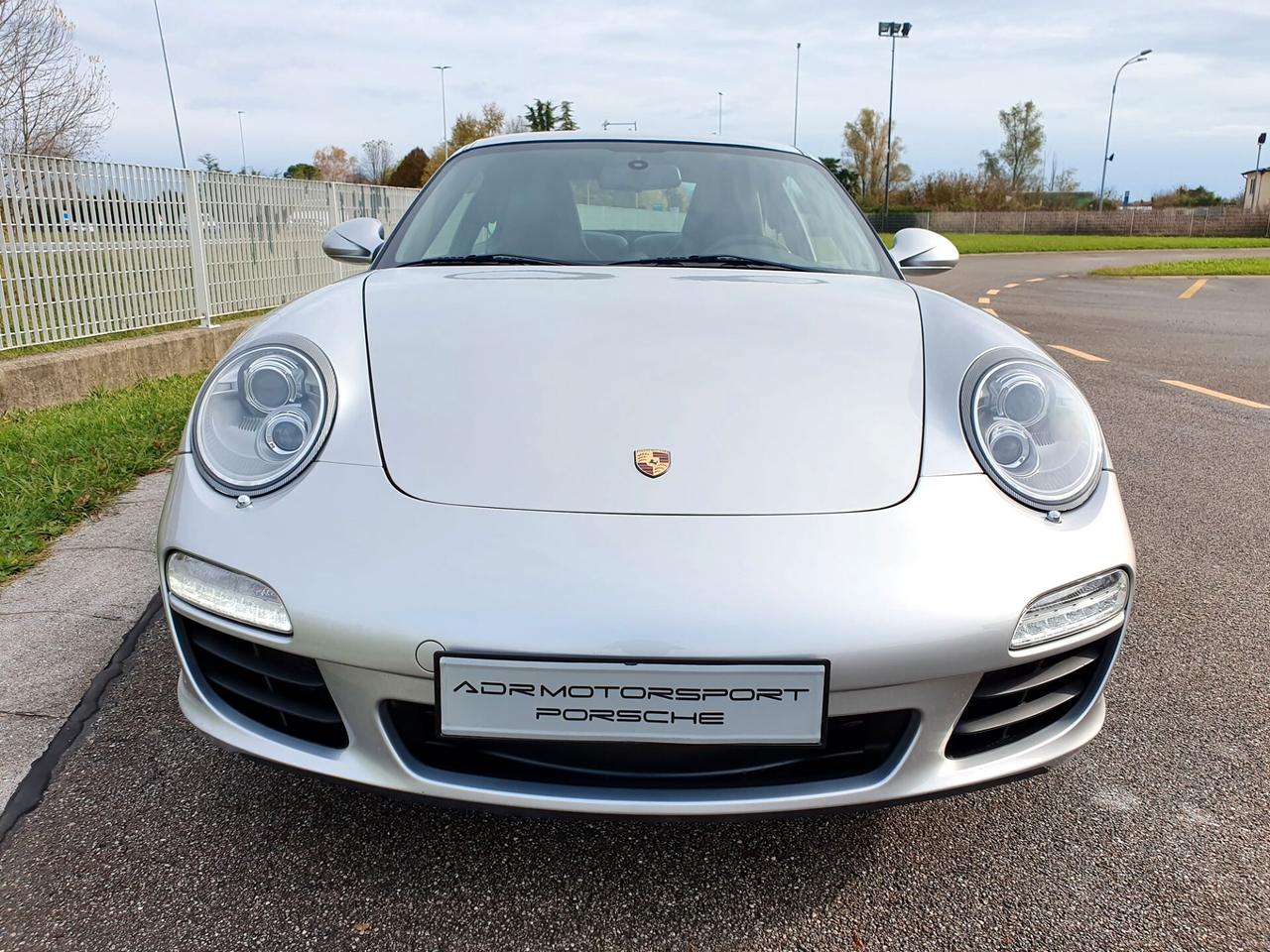 Porsche 911 997.2 Carrera 4S Coupé