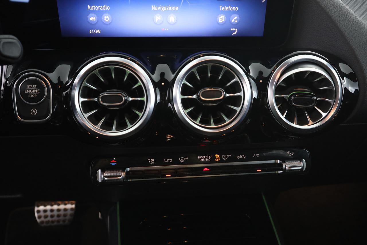 MERCEDES Classe GLA (H247) GLA 200 d Automatic PREMIUM