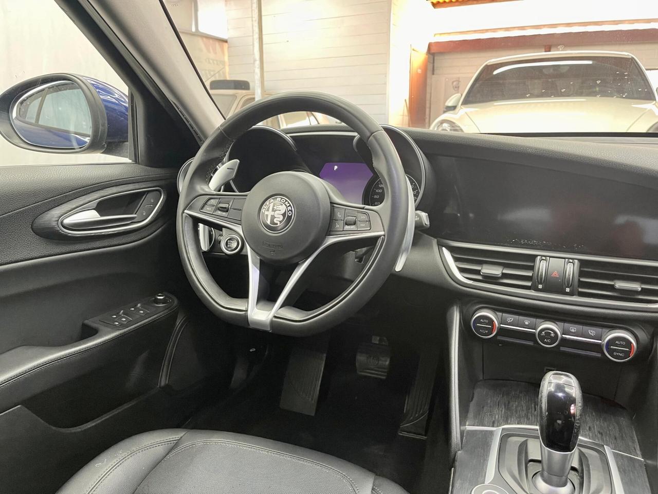 Alfa Romeo Giulia SUPER - AUTOMATICA CAMBIO F1 MISTO PELLE PRONTA CONSEGNA