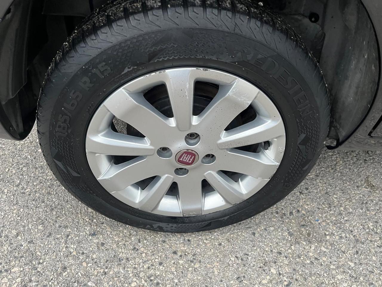 Fiat Qubo qubo-1.4 metano- Full-10/2014