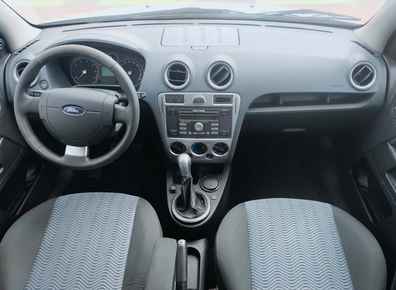 Ford Fusion FORD FUSION 1.4 16V 5p. Bz.- GPL TITANIUM