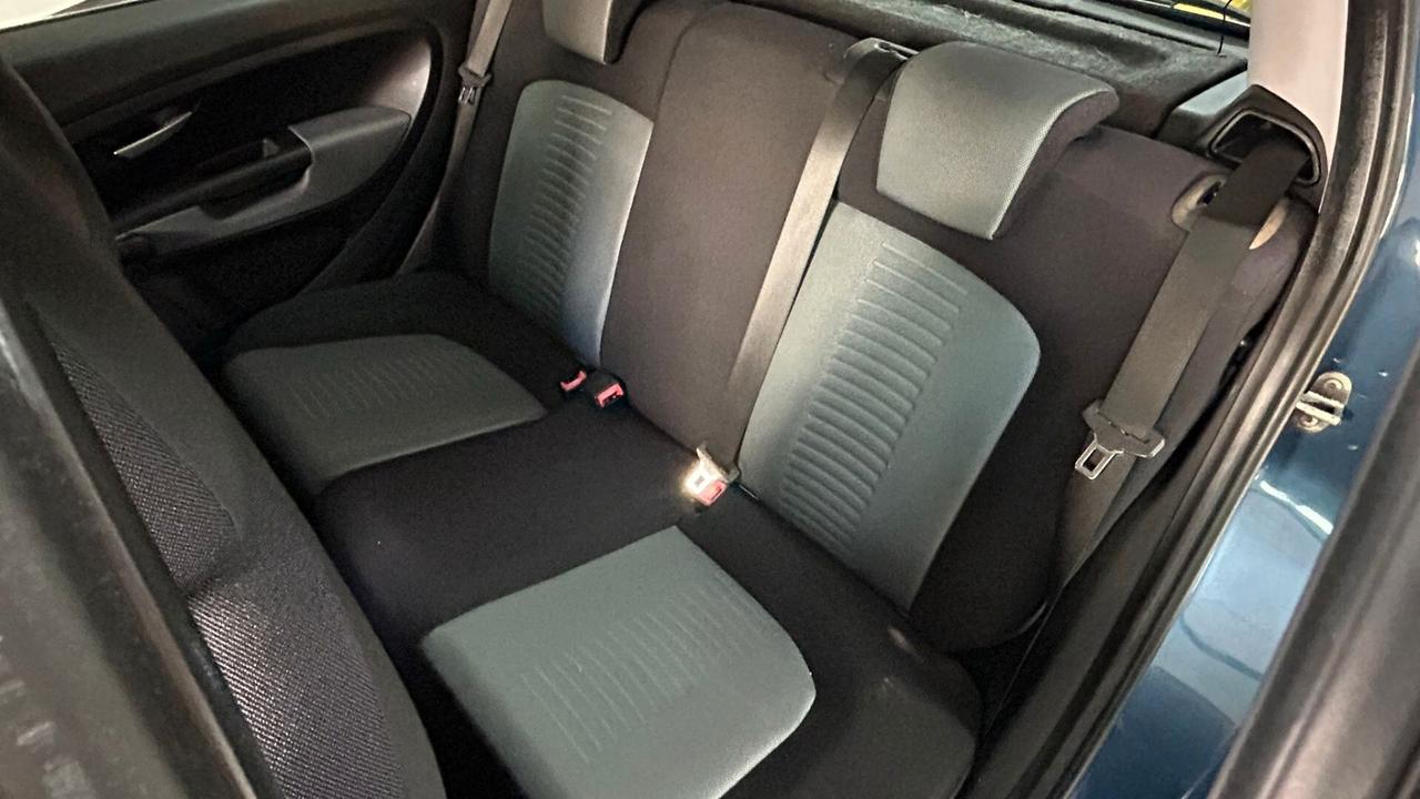 Fiat Grande Punto 1.4 5p CAMBIO AUTOMATICO