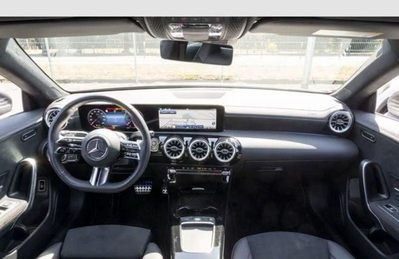 Mercedes-Benz CLA CLA Shooting Brake 200 d AMG Premium LED NAVI CAMERA