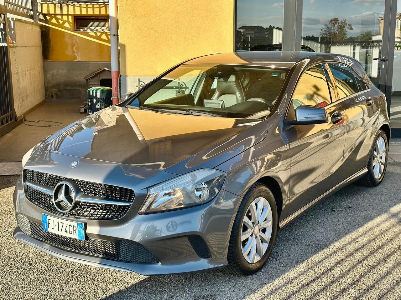 Mercedes-benz A 180 d Business