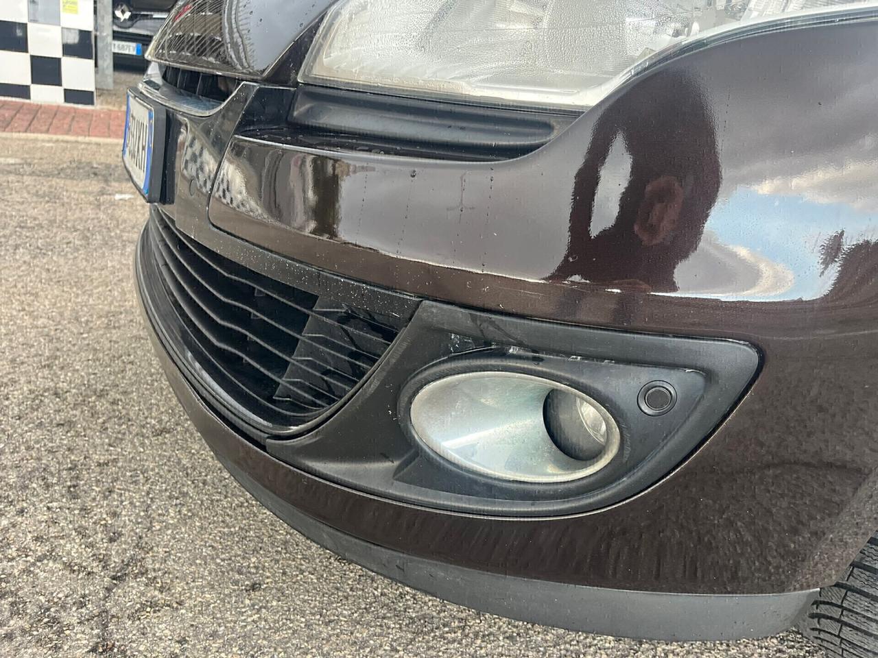 Renault Megane 1.5 dCi 110CV EDC SporTour 2012