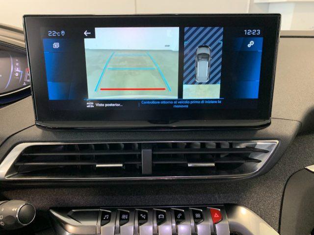 PEUGEOT 3008 1.5 BlueHDi EAT8 Allure Pack Automatico